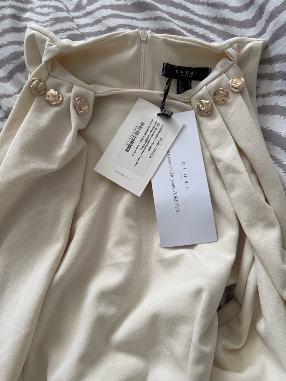 Club L Yulia Sand High-Neck Maxi Dress With Cape Sleeves - Picture 3 of 3